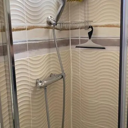 Climatisee Pour 6 Avec Piscine Et Parking Proche - Fr-1-607-42 阿格德