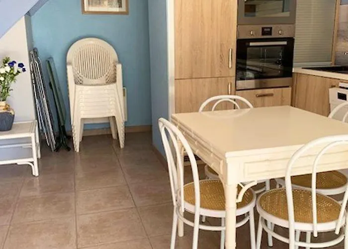 Climatisée Pour 6 Avec Piscine Et Parking Proche - Fr-1-607-42 Casa vacanze Agde