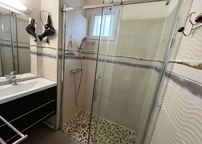 Climatisée Pour 6 Avec Piscine Et Parking Proche - Fr-1-607-42 Casa vacanze Agde